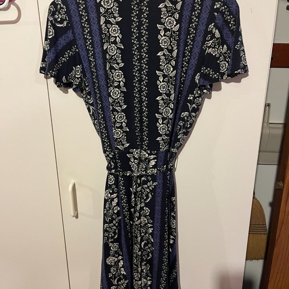 Navy Patterned Loft Dress - Picture 6 of 6